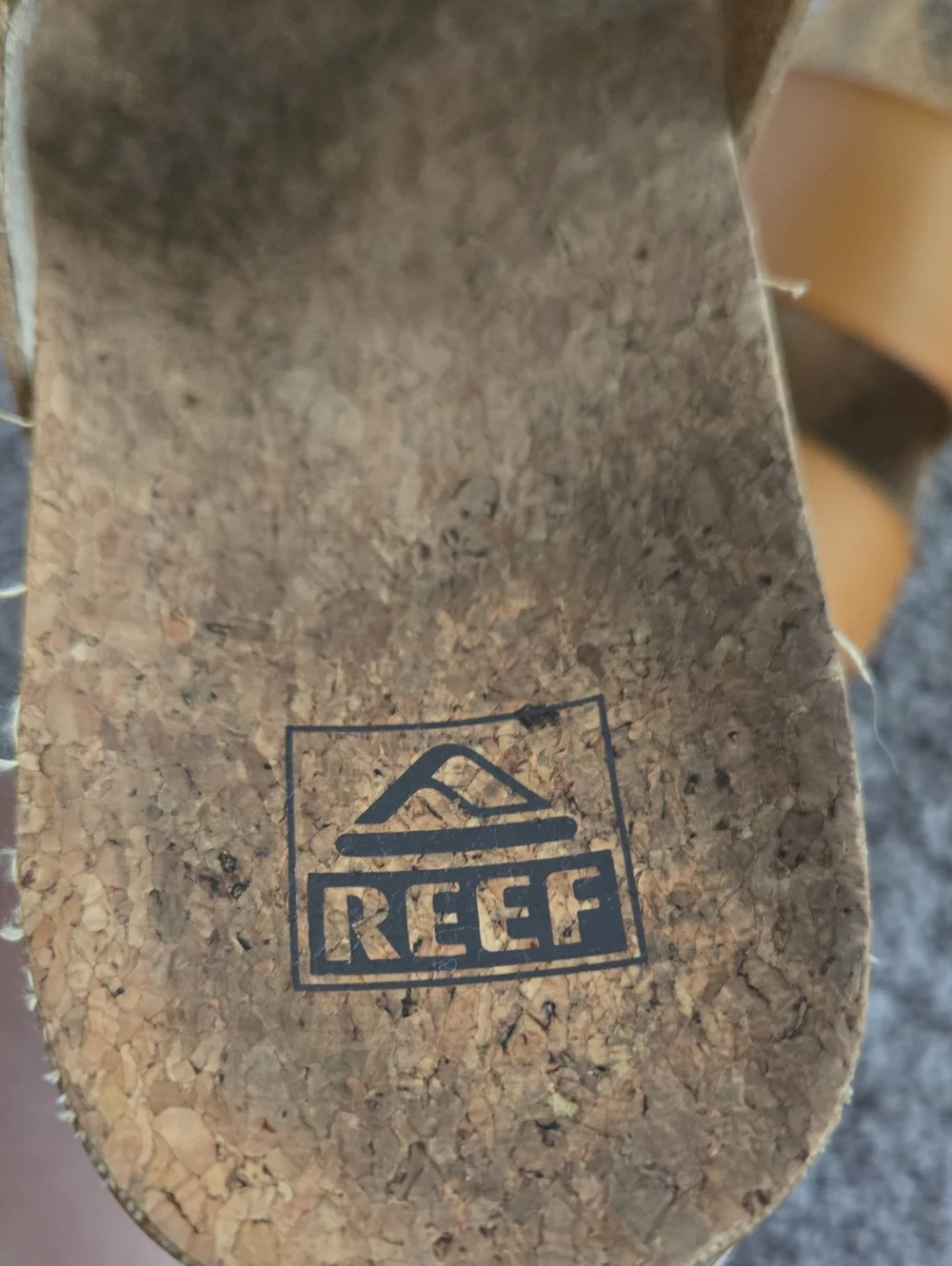 Reef Cushion Vista Hi Platform Sandals